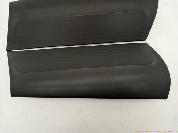 Land Rover LR2 Pair Of D Pillar Trim