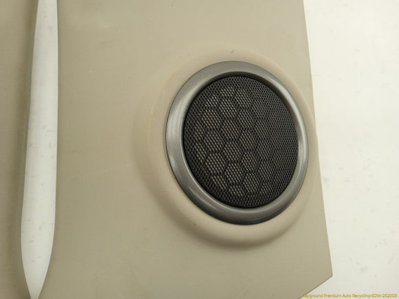 Land Rover LR2 Pair Of D Pillar Speaker Cover