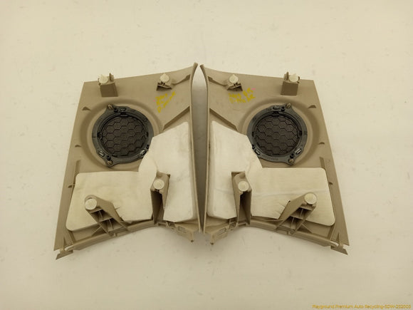 Land Rover LR2 Pair Of D Pillar Speaker Cover
