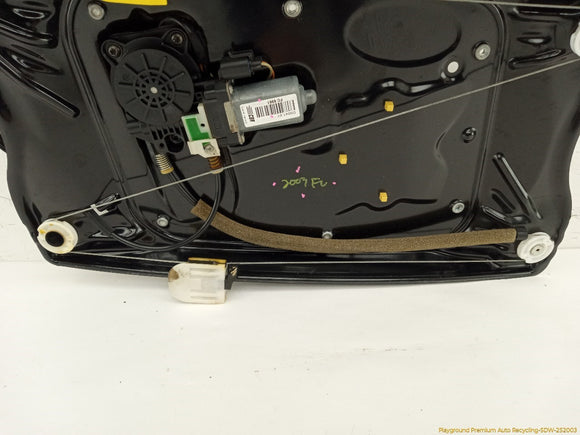 Land Rover LR2 Driver Left Front Door Window Regulator