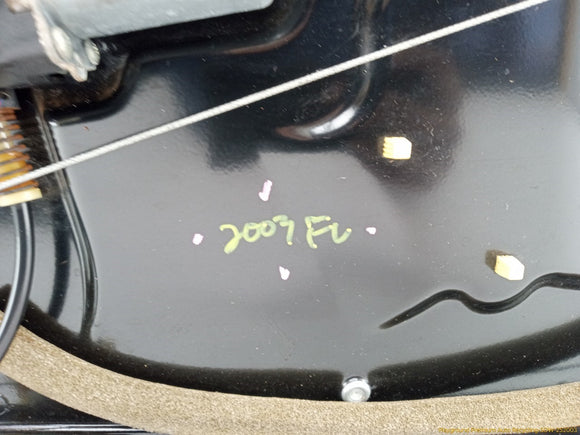 Land Rover LR2 Driver Left Front Door Window Regulator