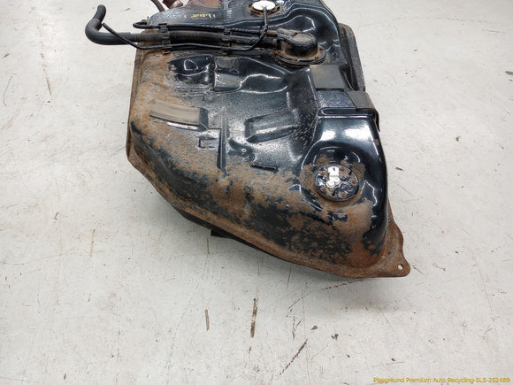Lexus IS300 Fuel Gas Tank