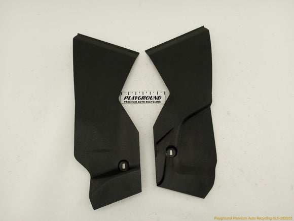 Land Rover LR2 Pair Of Center Console Side Trim