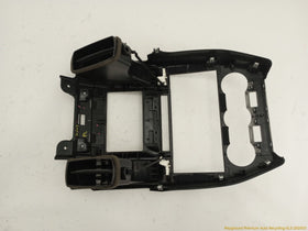 Land Rover LR2 Climate Control Radio Screen Bezel Trim - 0