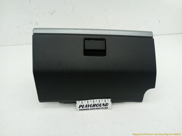 Land Rover LR2 Glove Box
