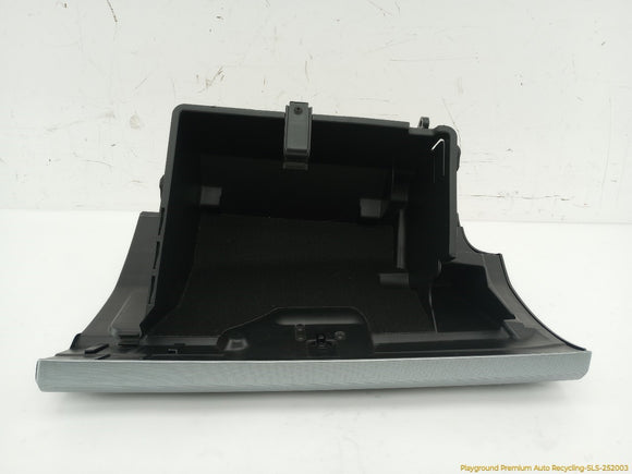 Land Rover LR2 Glove Box