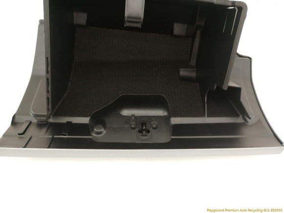 Land Rover LR2 Glove Box