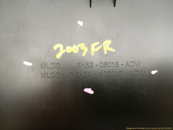 Land Rover LR2 Glove Box