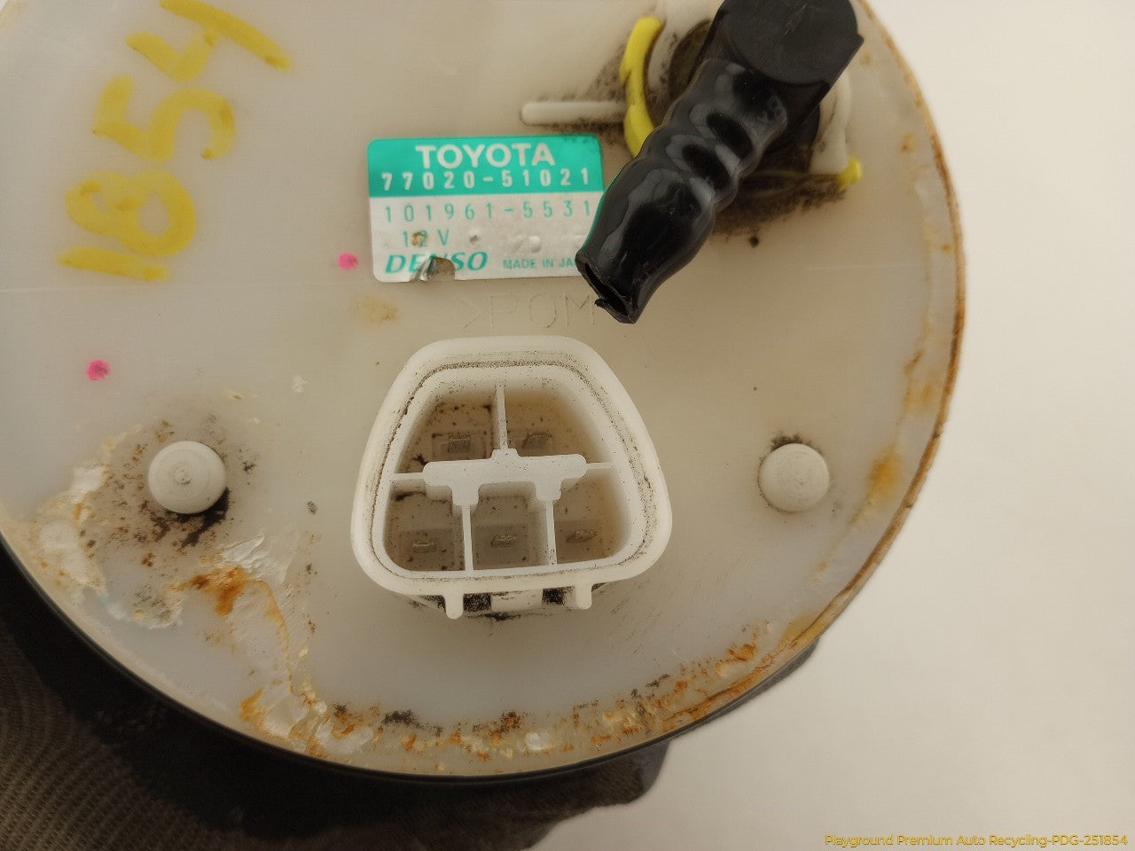 Lexus IS300 Fuel Pump