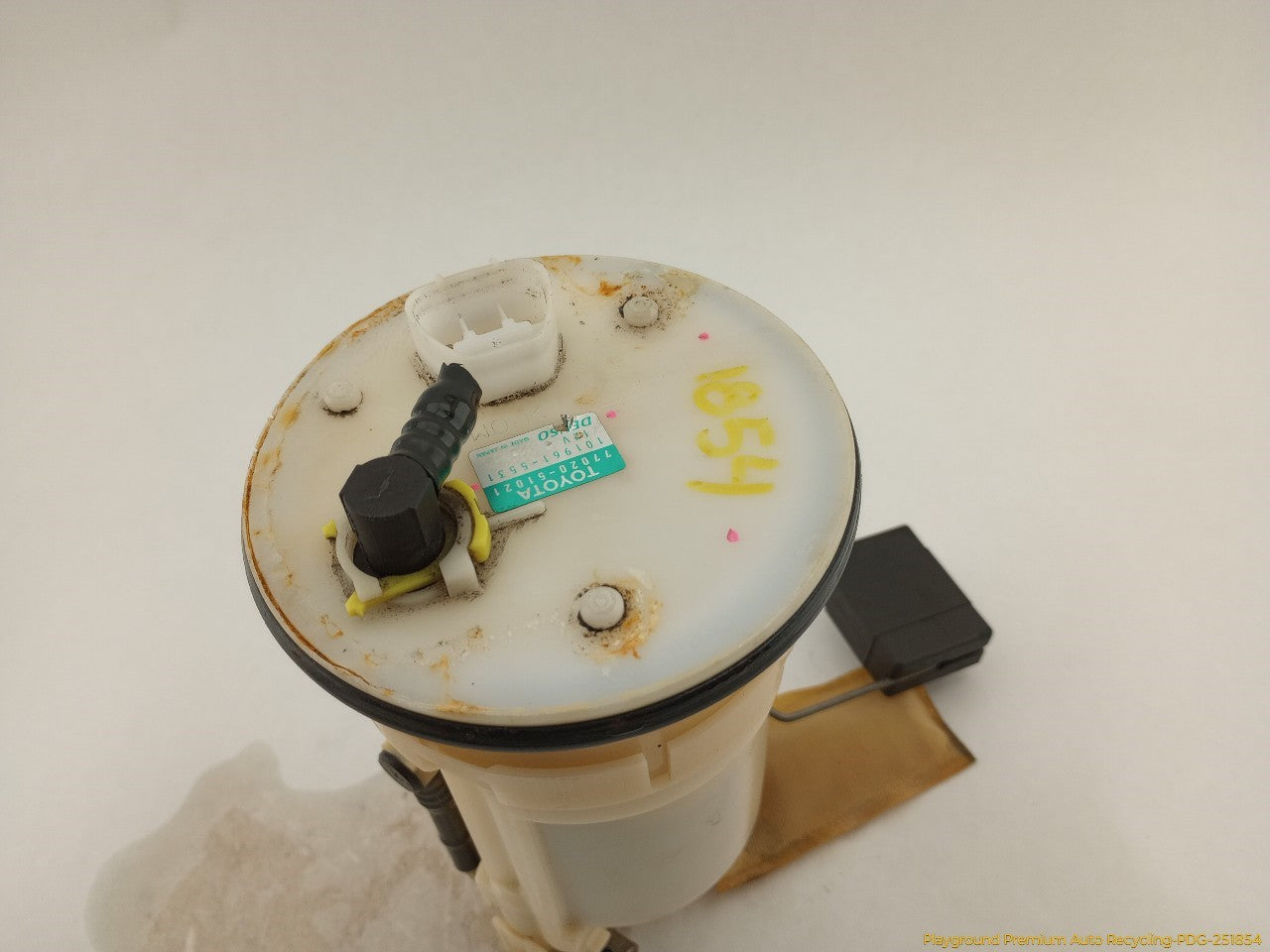 Lexus IS300 Fuel Pump