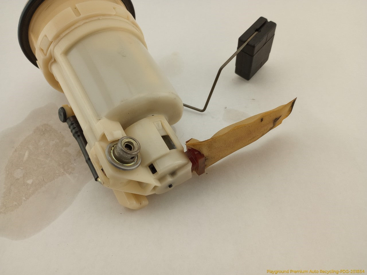 Lexus IS300 Fuel Pump