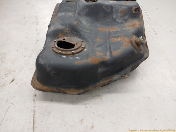 Lexus IS300 Fuel Gas Tank