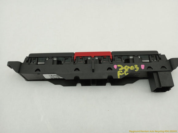 Land Rover LR2 Dashboard Hazard & Door Lock Switch Panel