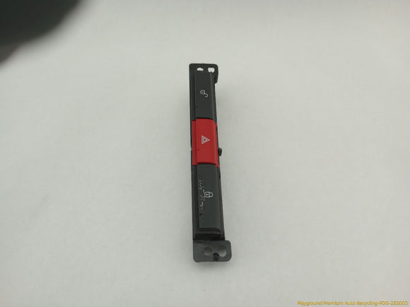 Land Rover LR2 Dashboard Hazard & Door Lock Switch Panel