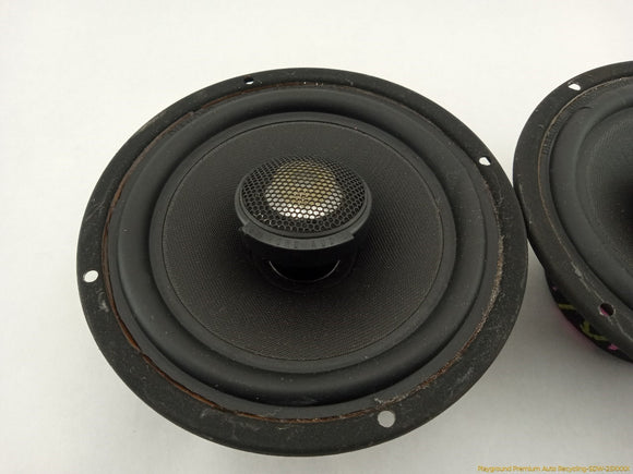 Pair Of Aftermarket Radio Audio Speakers
