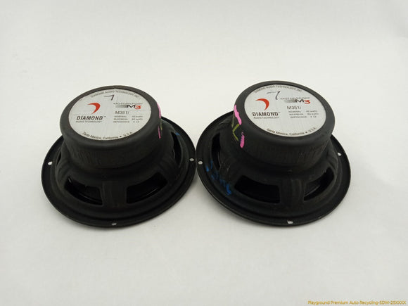 Pair Of Aftermarket Radio Audio Speakers