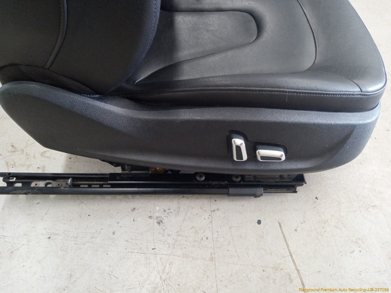 Audi A5 Pair Of Front Power Seat Assembly