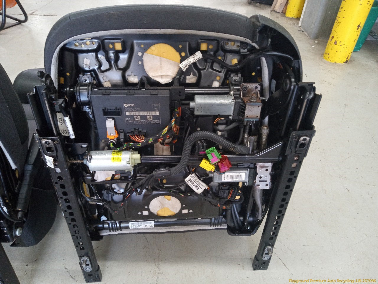 Audi A5 Pair Of Front Power Seat Assembly