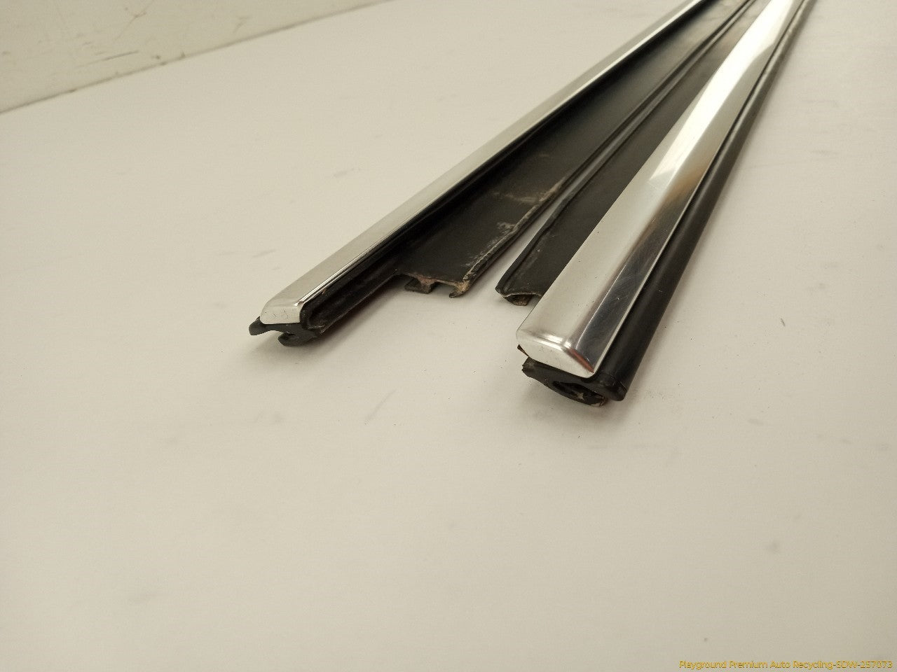 Audi A5 Pair Of Front Door Window Sweeps