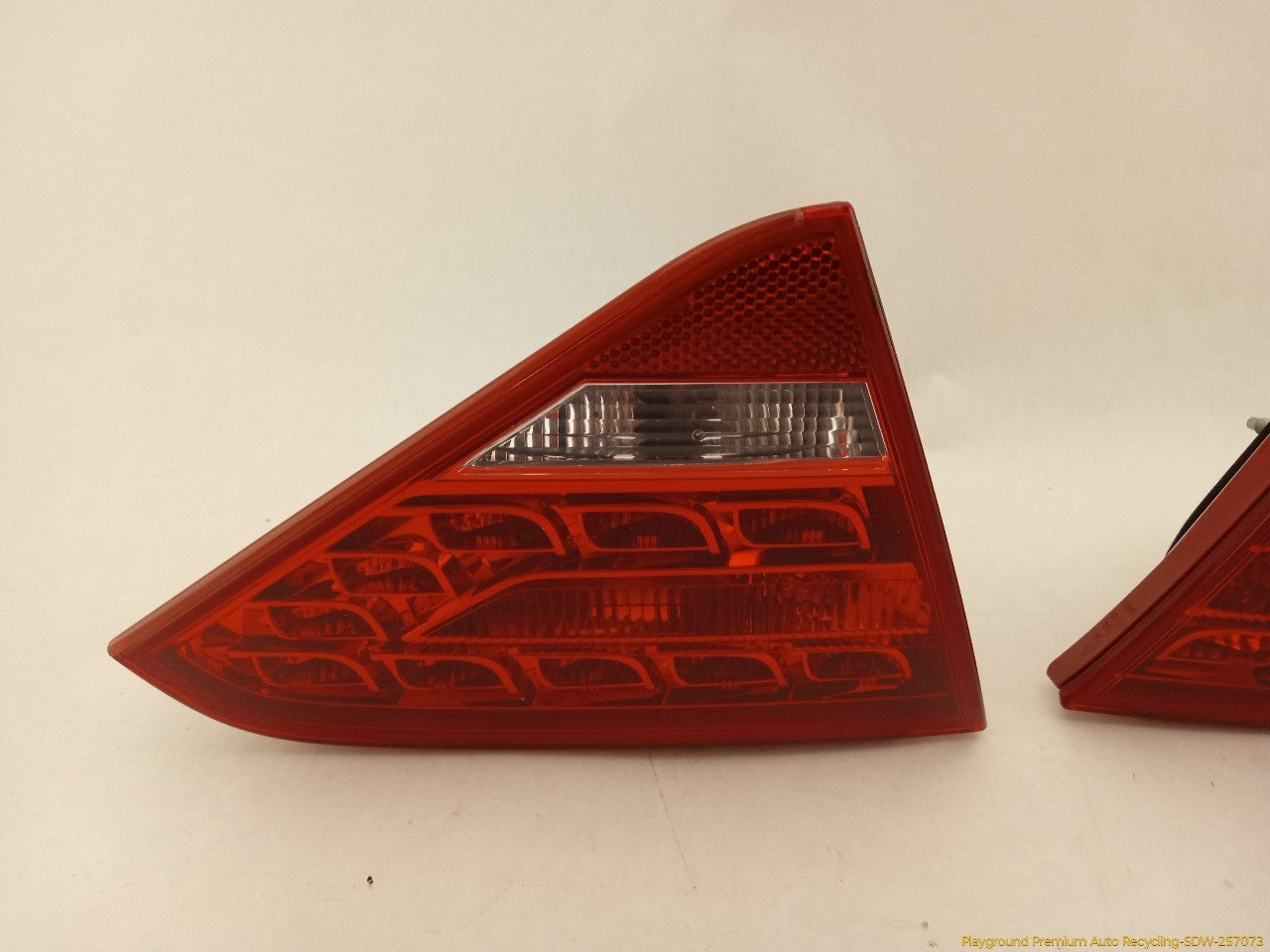 Audi A5 Pair Of Inner Tail Lamps - 0