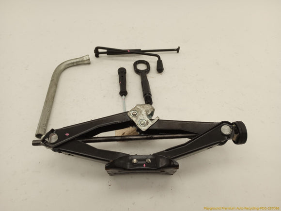 Audi A5 Vehicle Jack Tool Kit