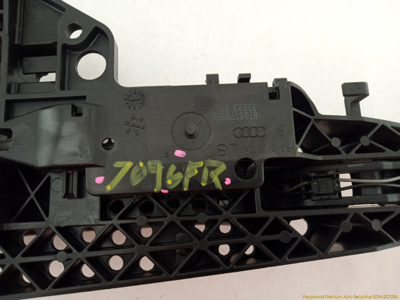 Audi A5 Passenger Right Front Exterior Door Handle