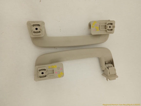 Land Rover LR2 Set Of 8 Dome Light & Grab Handles