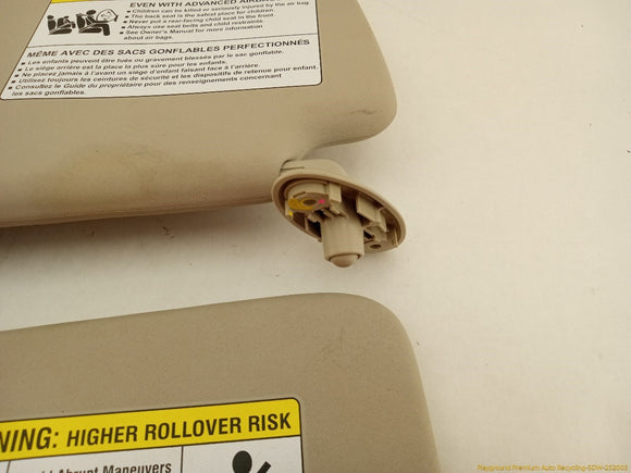 Land Rover LR2 Pair Of Sun Visors