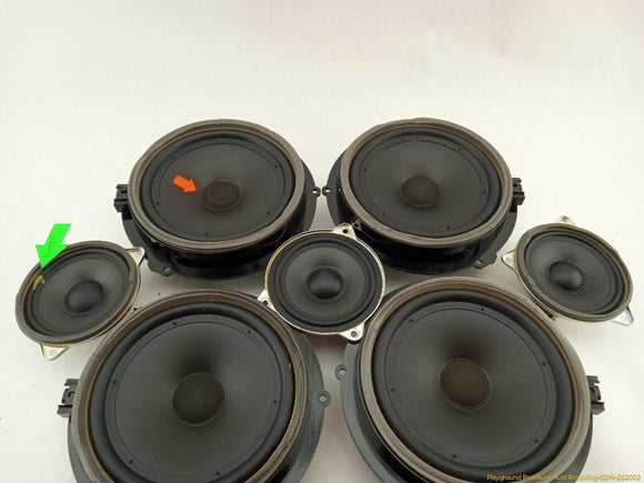 Land Rover LR2 Set Of 13 Audio Speakers