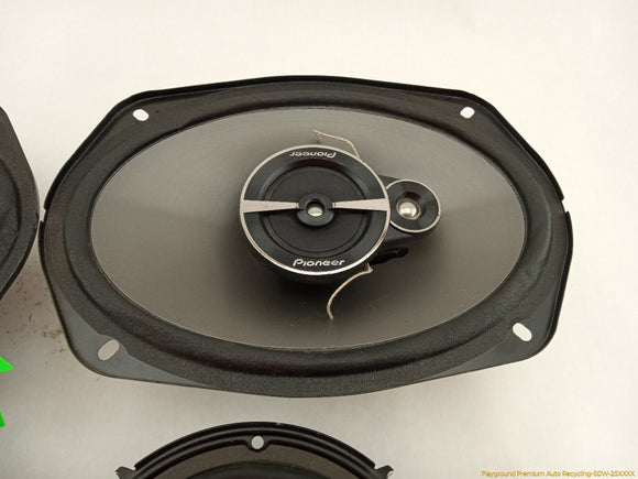 Set Of 4 Aftermarket Audio Speakers