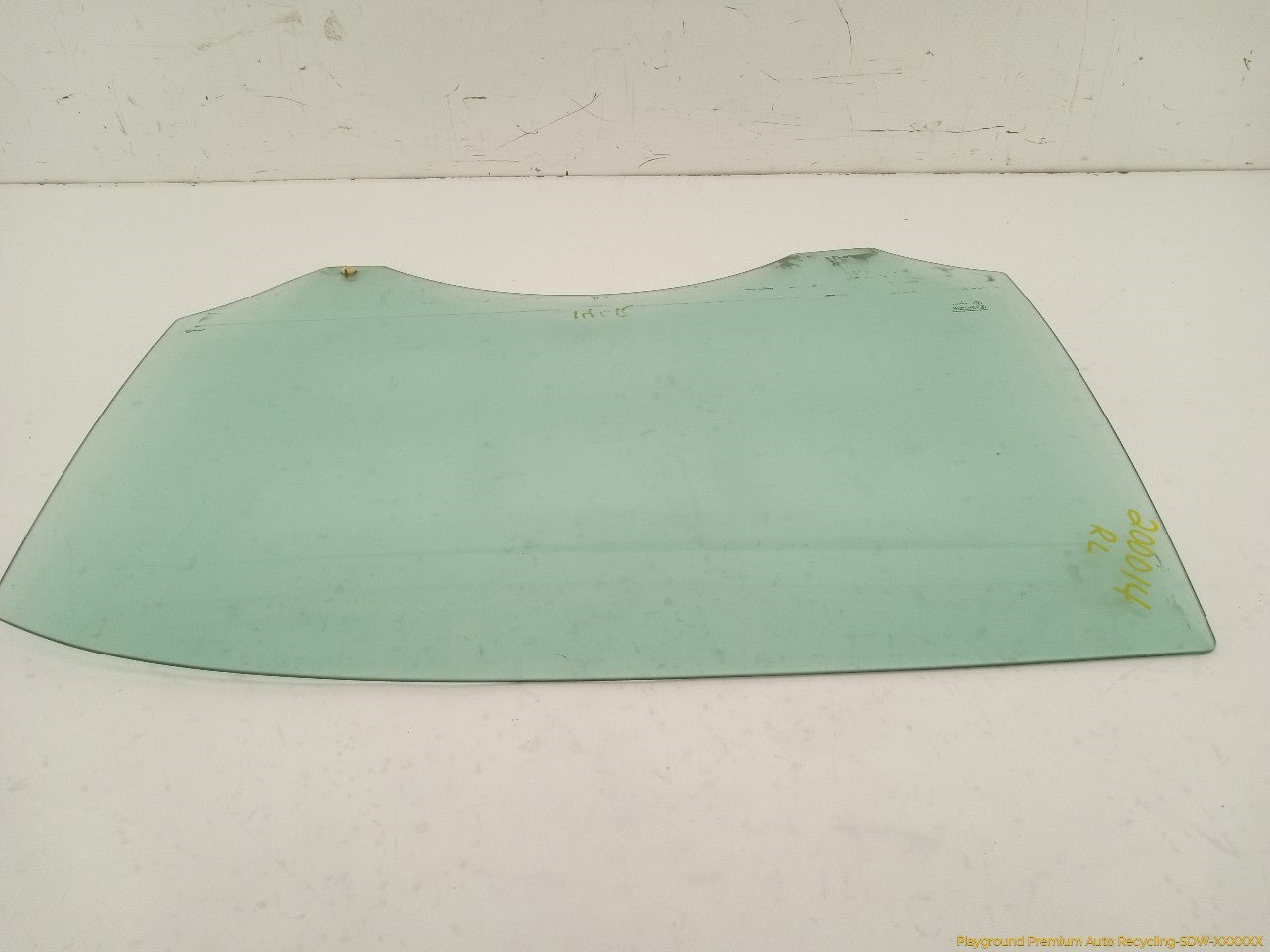 Jaguar XJ8 Driver Left Rear Door Window Glass