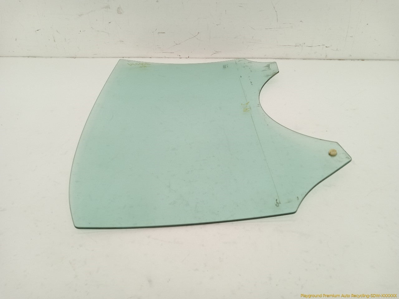 Jaguar XJ8 Driver Left Rear Door Window Glass