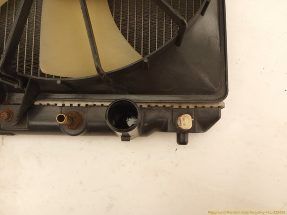 Lexus IS300 Engine Radiator Assembly