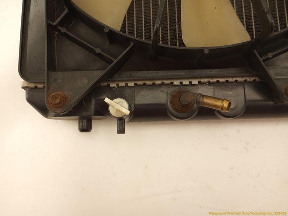 Lexus IS300 Engine Radiator Assembly