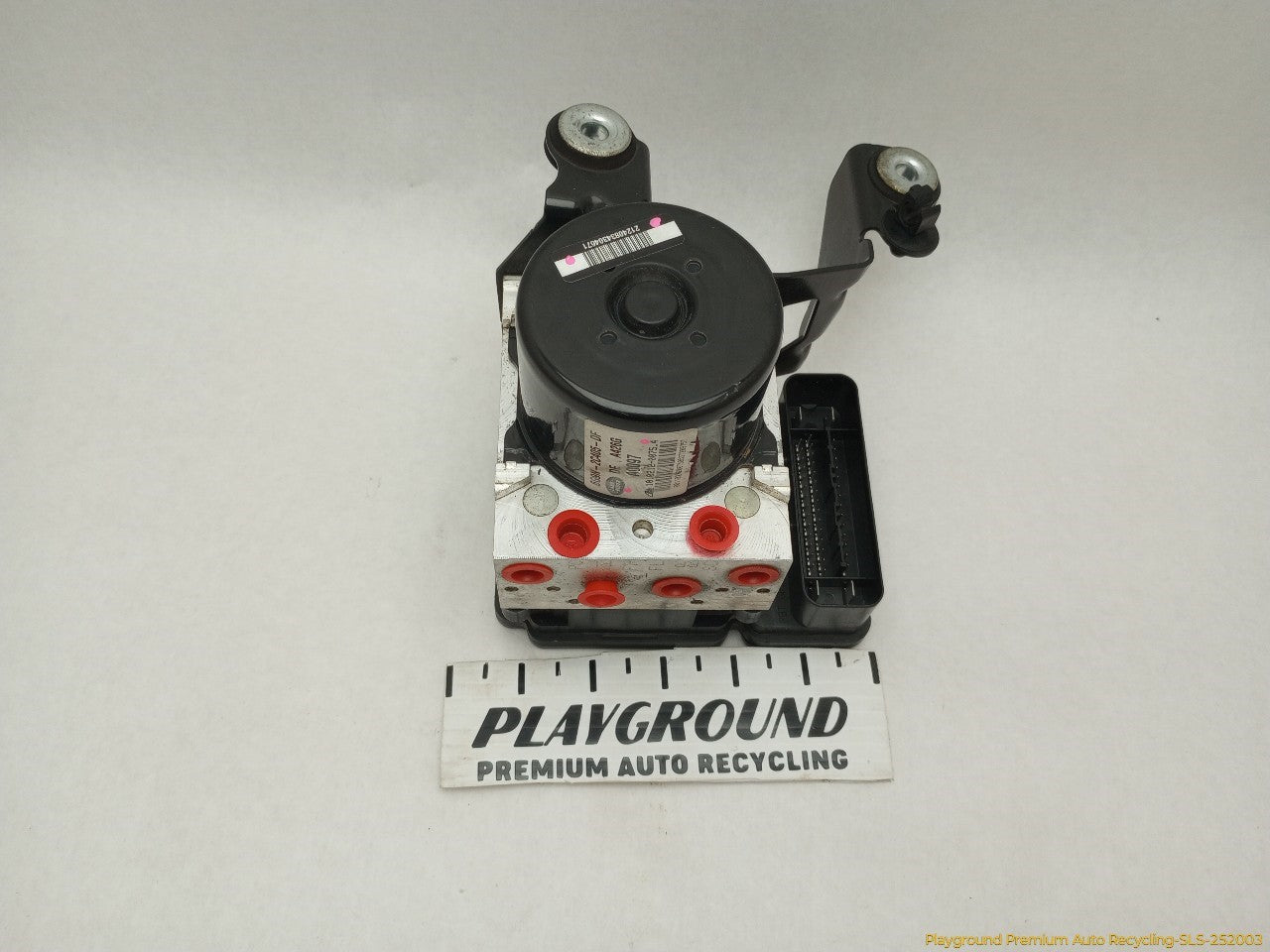 Land Rover LR2 ABS Pump