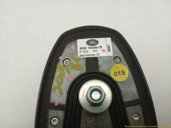 Land Rover LR2 Roof Antenna