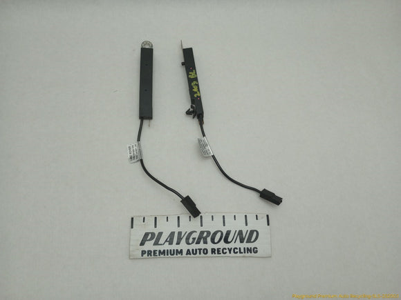 Land Rover LR2 Pair Of Antenna Aerial Amplifiers