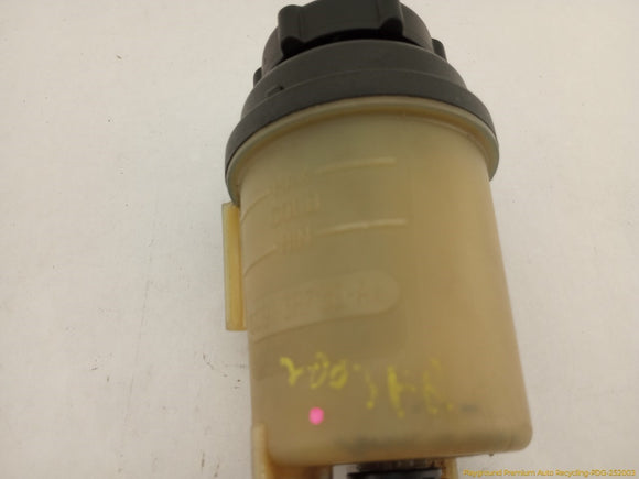 Land Rover LR2 Power Steering Fluid Reservoir