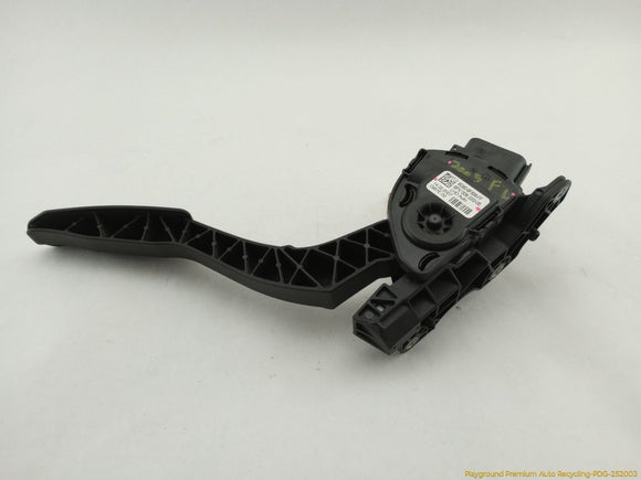 Land Rover LR2 Accelerator Gas Pedal