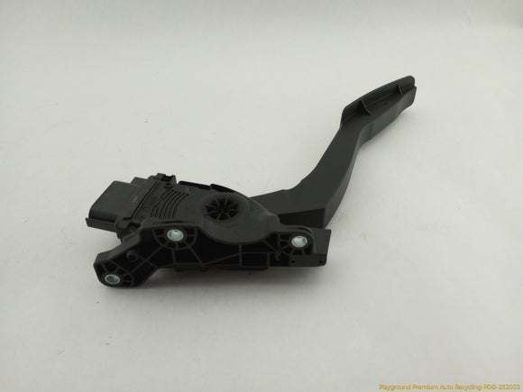 Land Rover LR2 Accelerator Gas Pedal