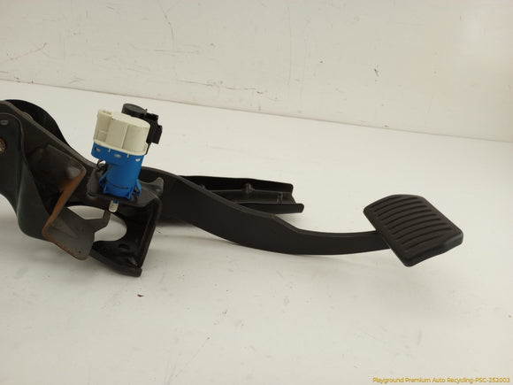 Land Rover LR2 Brake Pedal