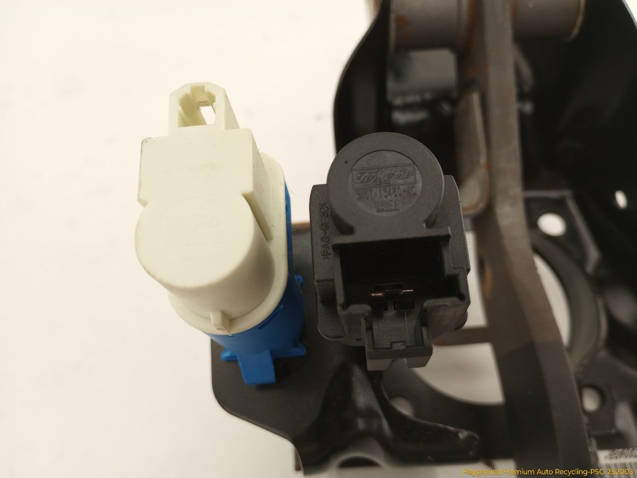 Land Rover LR2 Brake Pedal