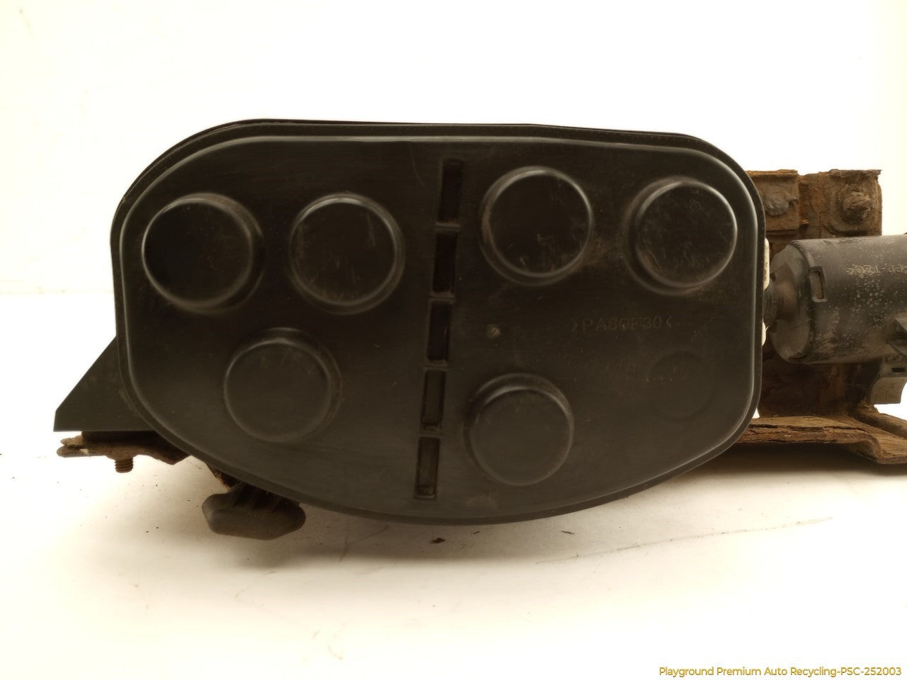 Land Rover LR2 Fuel Vapor Charcoal Canister