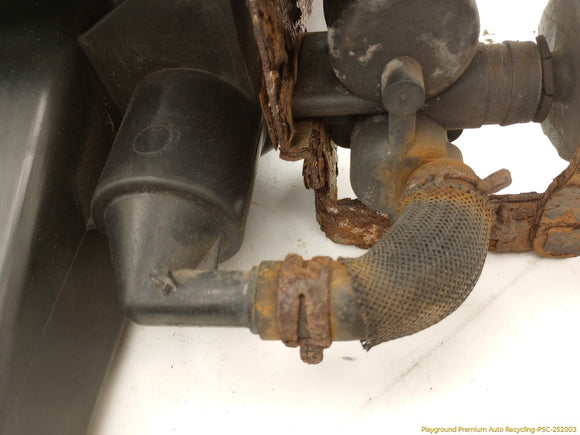 Land Rover LR2 Fuel Vapor Charcoal Canister