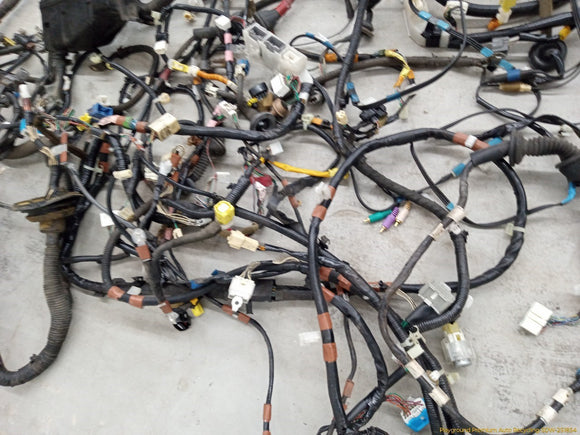 Lexus IS300 Vehicle Wire Harness