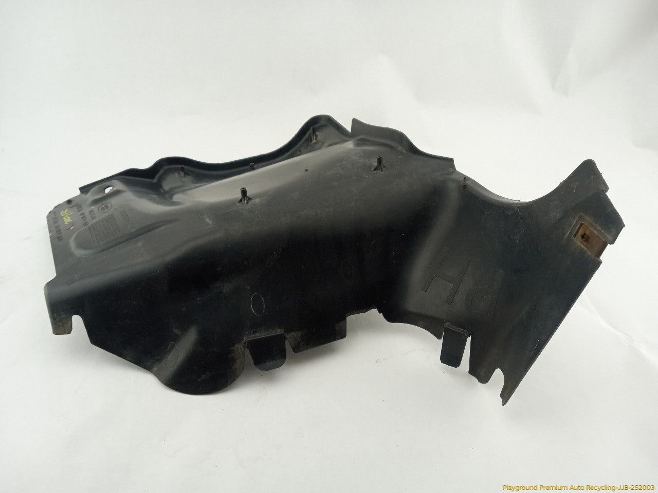 Land Rover LR2 Passenger Right Front Wheel Arch Fender Liner