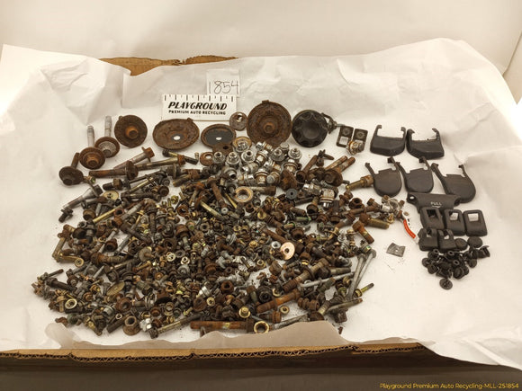Lexus IS300 Dismantling Hardware Fasteners Bolts & Nuts