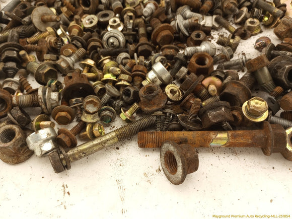 Lexus IS300 Dismantling Hardware Fasteners Bolts & Nuts