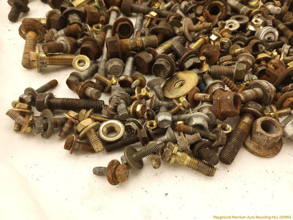 Lexus IS300 Dismantling Hardware Fasteners Bolts & Nuts