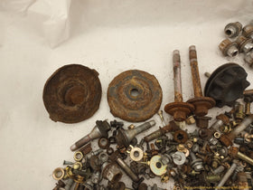 Lexus IS300 Dismantling Hardware Fasteners Bolts & Nuts - 0